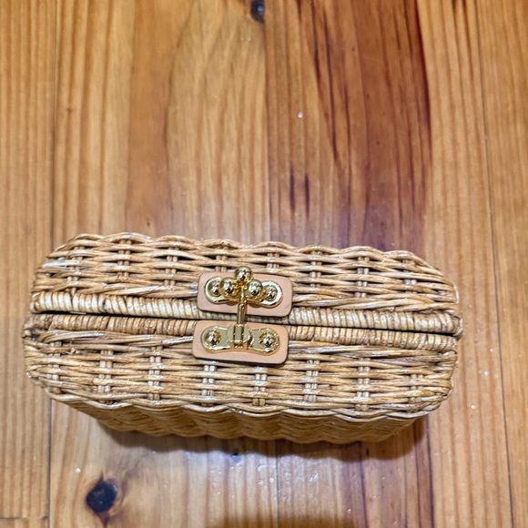 Frances Valentine Paige Wicker Box Chain Strap Purse - Picture 4 of 6